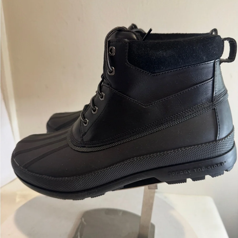 Sperry Men's Cold Bay Chukka Snow Boot size 12